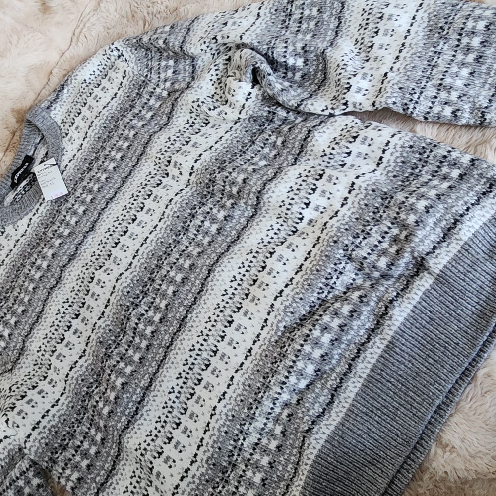 Women's Gray Patterned Sweater